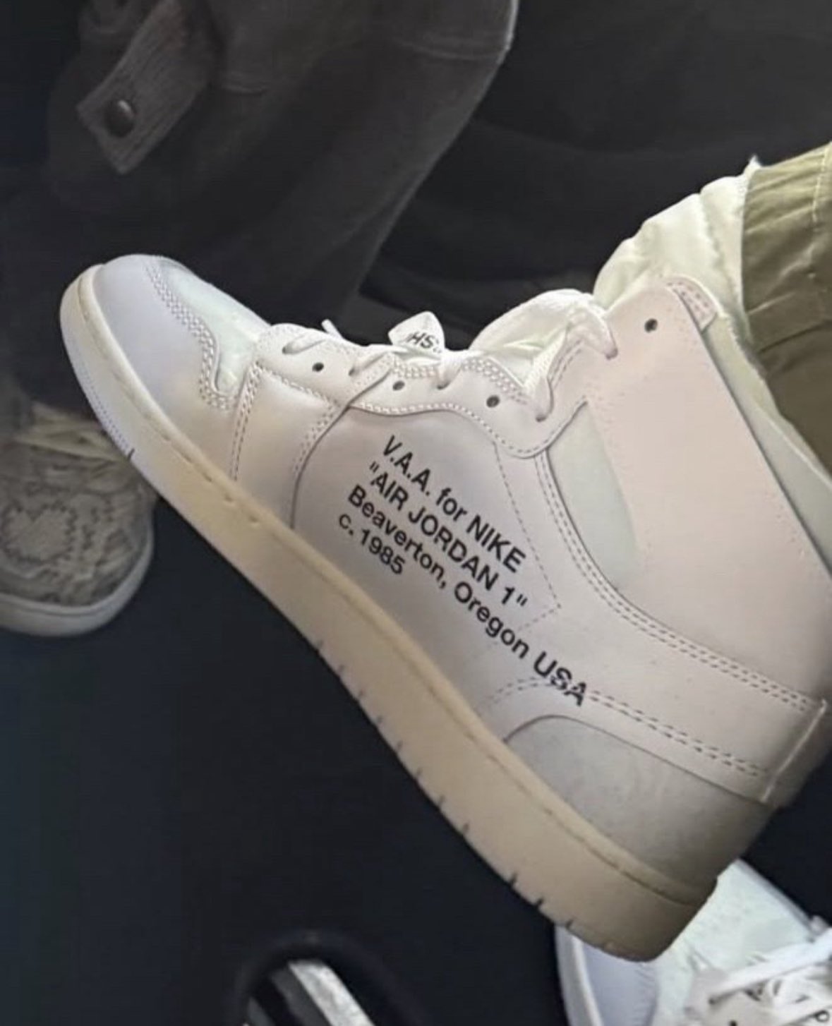 Virgil Abloh Archive × NIKE AIR JORDAN 1 “Alaska” が2026年春発売予定