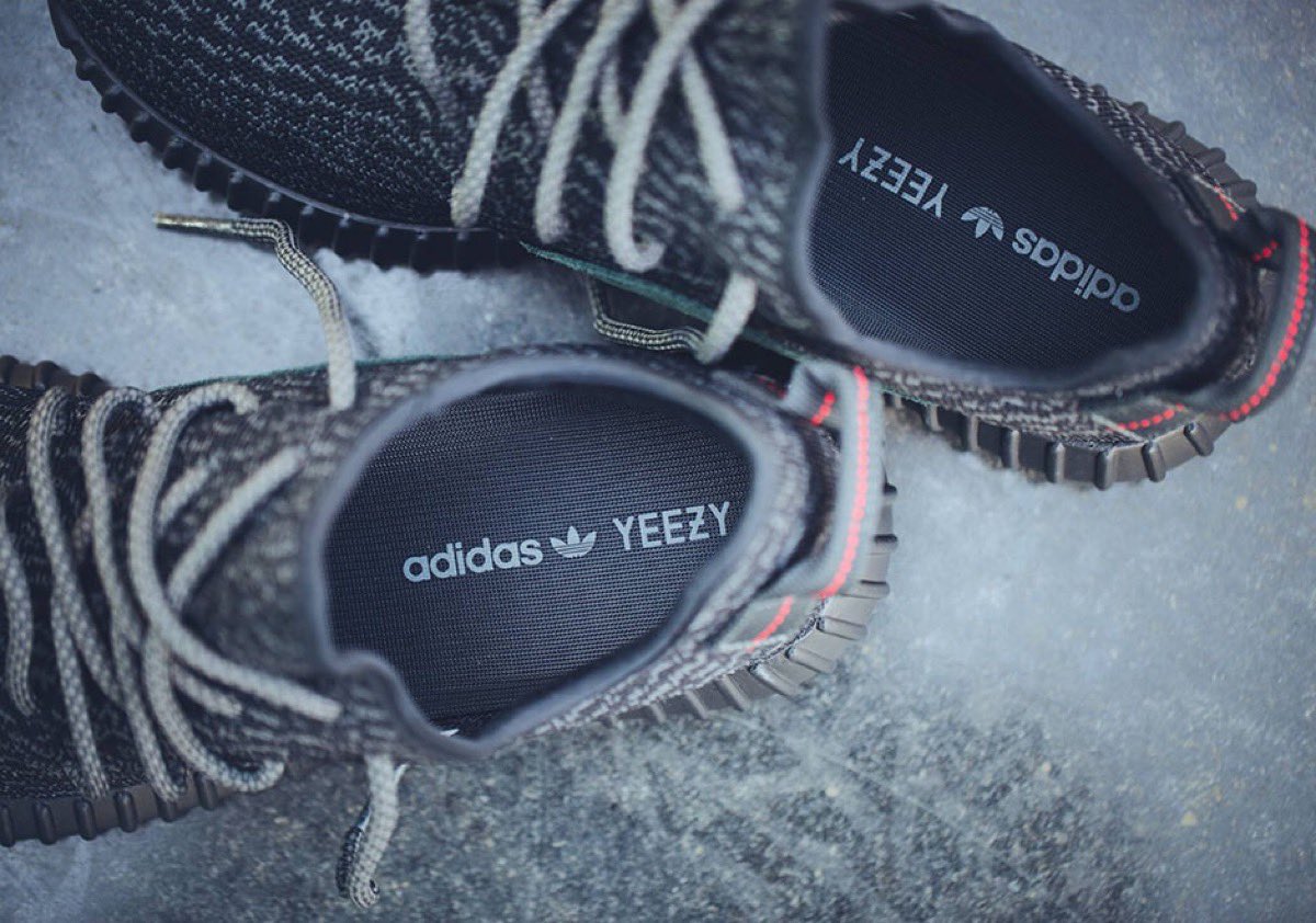 YEEZY BOOST 350 "Pirate Black" が発売