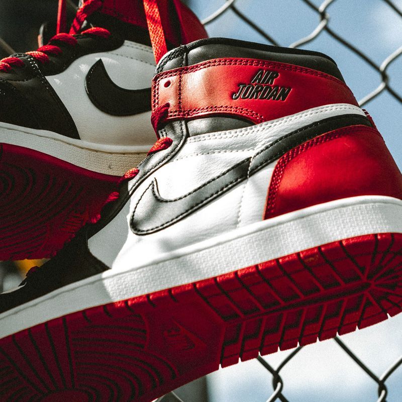 NIKE AIR JORDAN 1 RETRO HIGH OG “Black Toe Reimagined” が発売