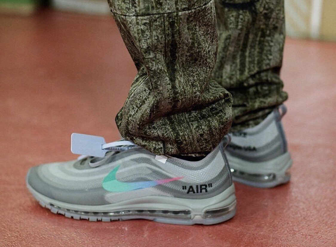 Off-White™ × NIKE の AIR MAX 97 “Grey” が発売