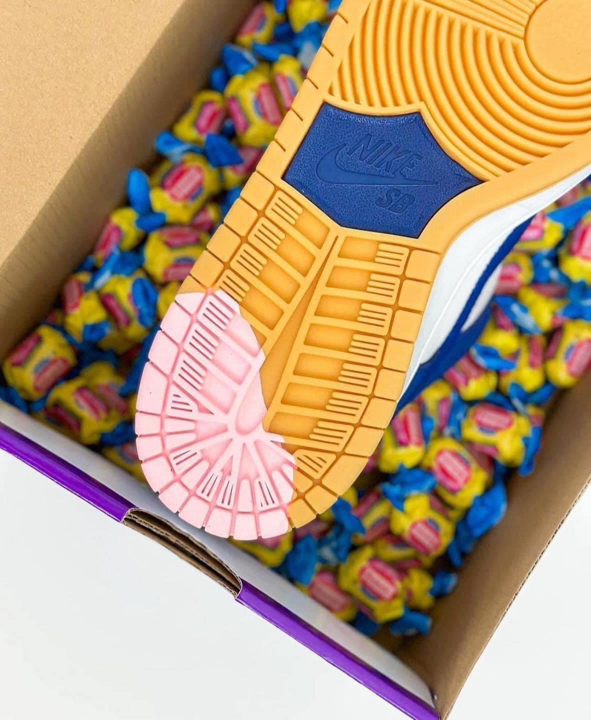 NIKE SB DUNK LOW "Los Angeles Dodgers" が発売