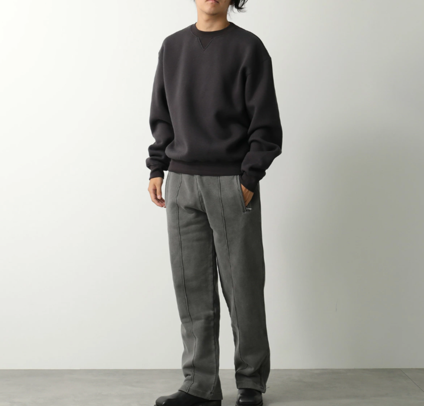 OUR LEGACY の Perfect Sweatshirt が特別価格で発売