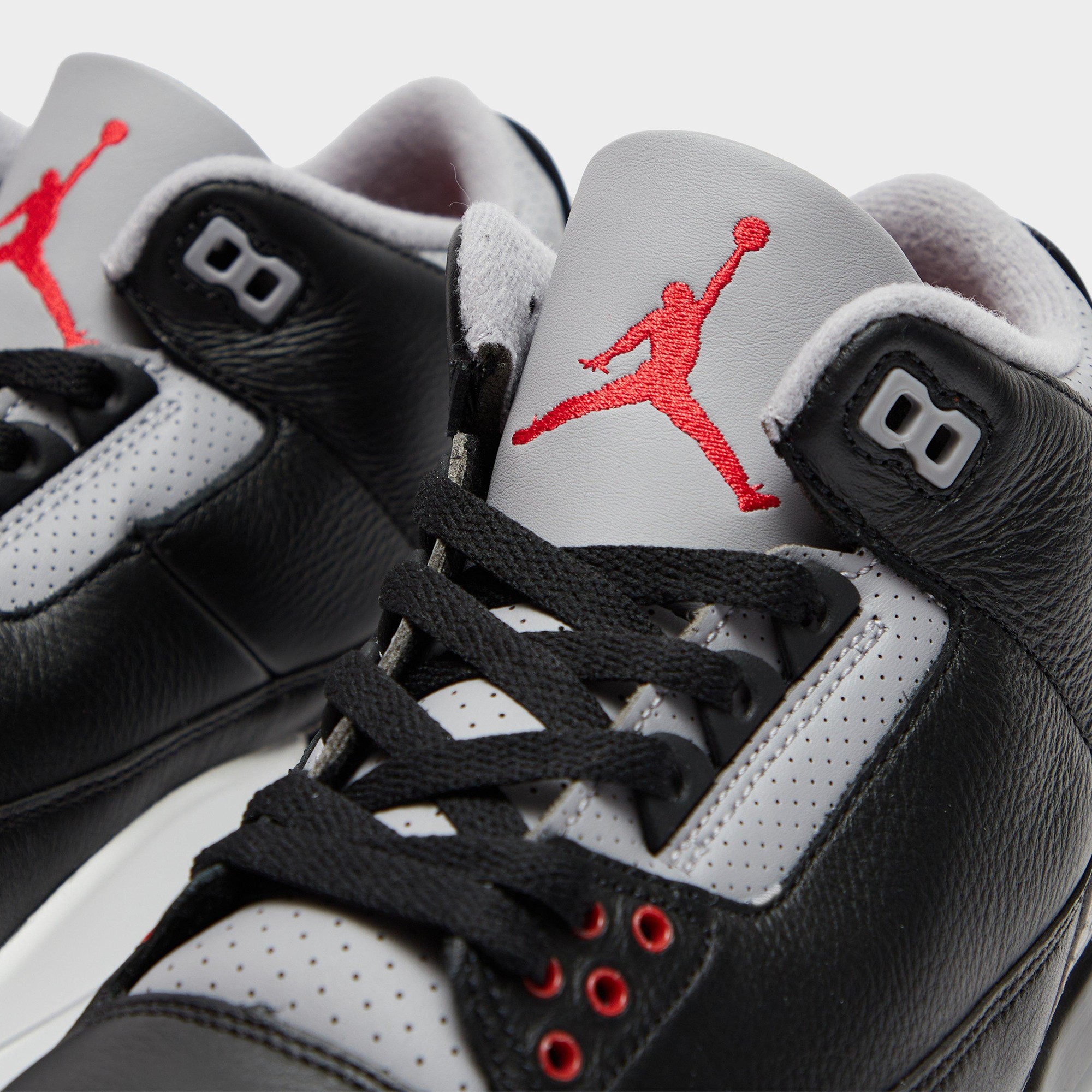 NIKE AIR JORDAN 3 RETRO “Black Cement” が発売