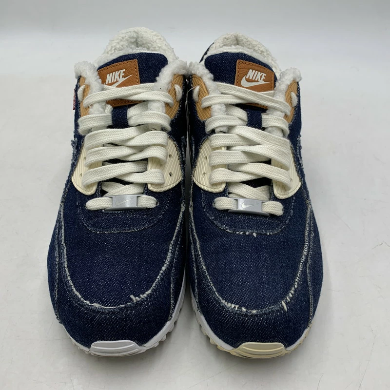 Levi’s® × NIKE の AIR MAX 90 “By You” が発売