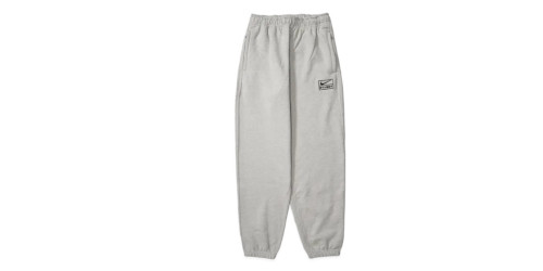 Stüssy × NIKE の Fleece Pant "Grey Heather" が発売