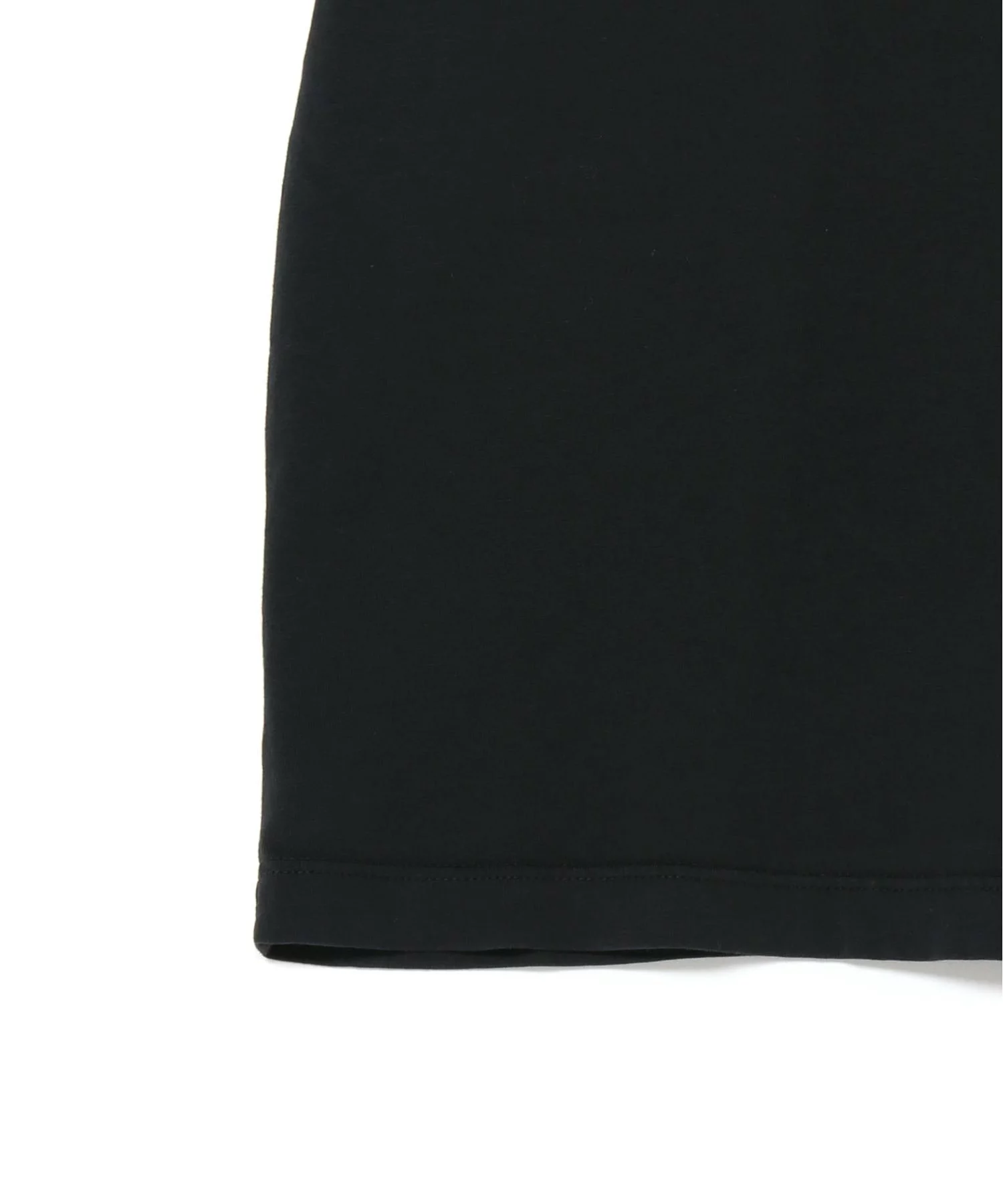 MM6 Maison Margiela の Trompe l'oeil Numeric Logo Tee が発売