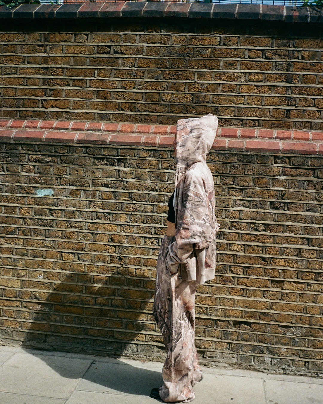 BEAMS × Champion の REVERSE WEAVE® Sweat Set Up が10月18日(土)発売