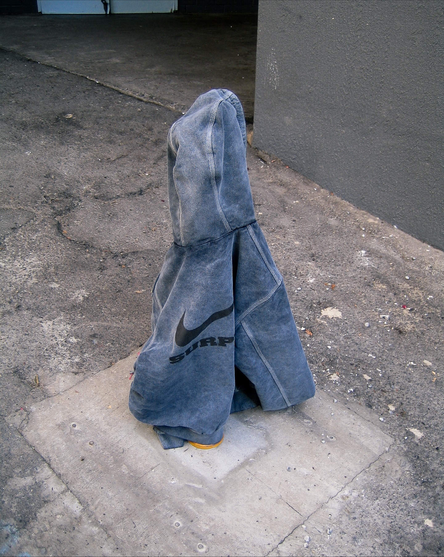 Carhartt WIP × NIKE の限定コラボコレクションが10月18日(土)発売