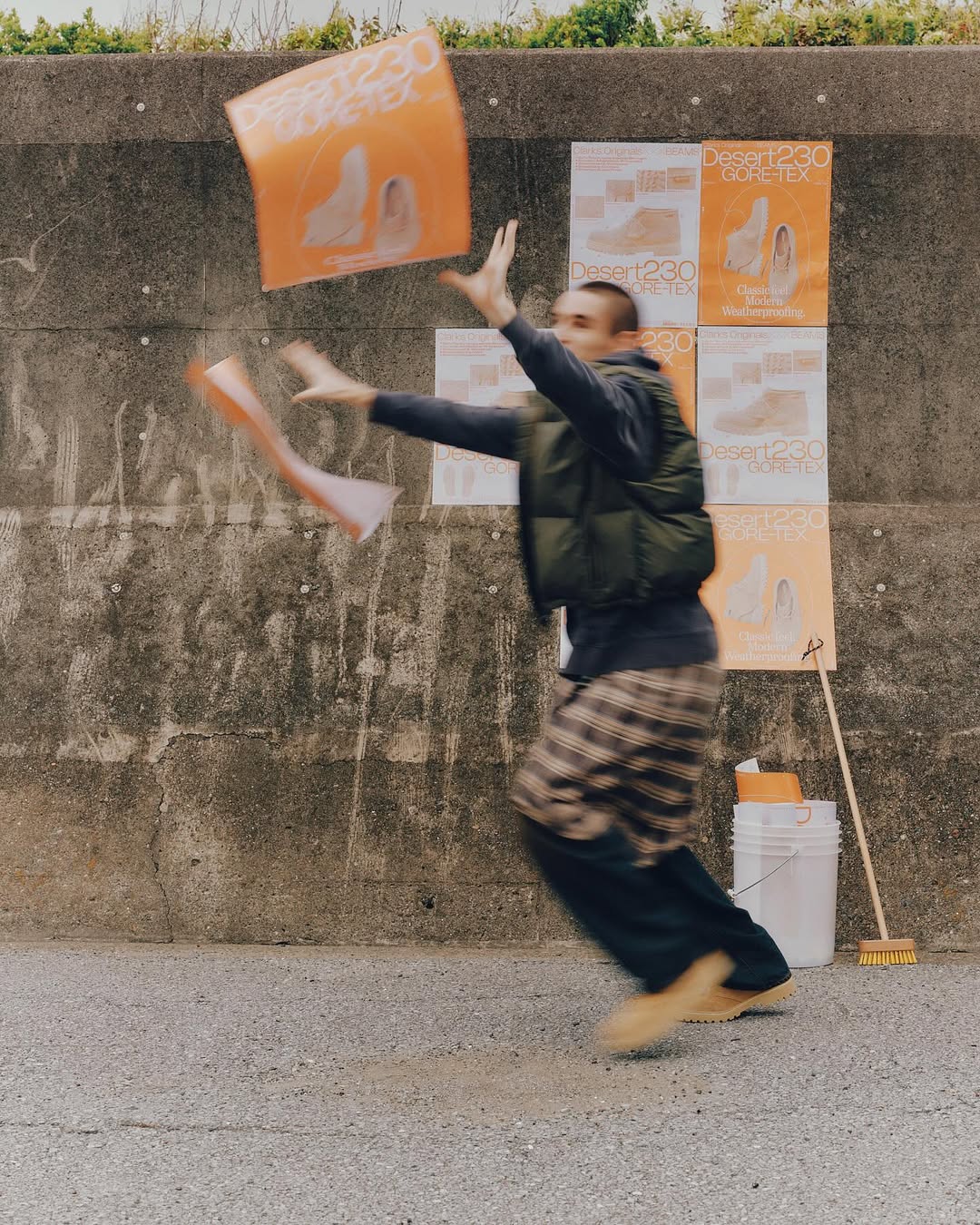 BEAMS × Clarks Originals の Desert 230 GTX が10月25日(土)発売