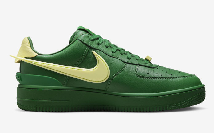 AMBUSH® × NIKE の AIR FORCE 1 LOW “Pine Green” が発売