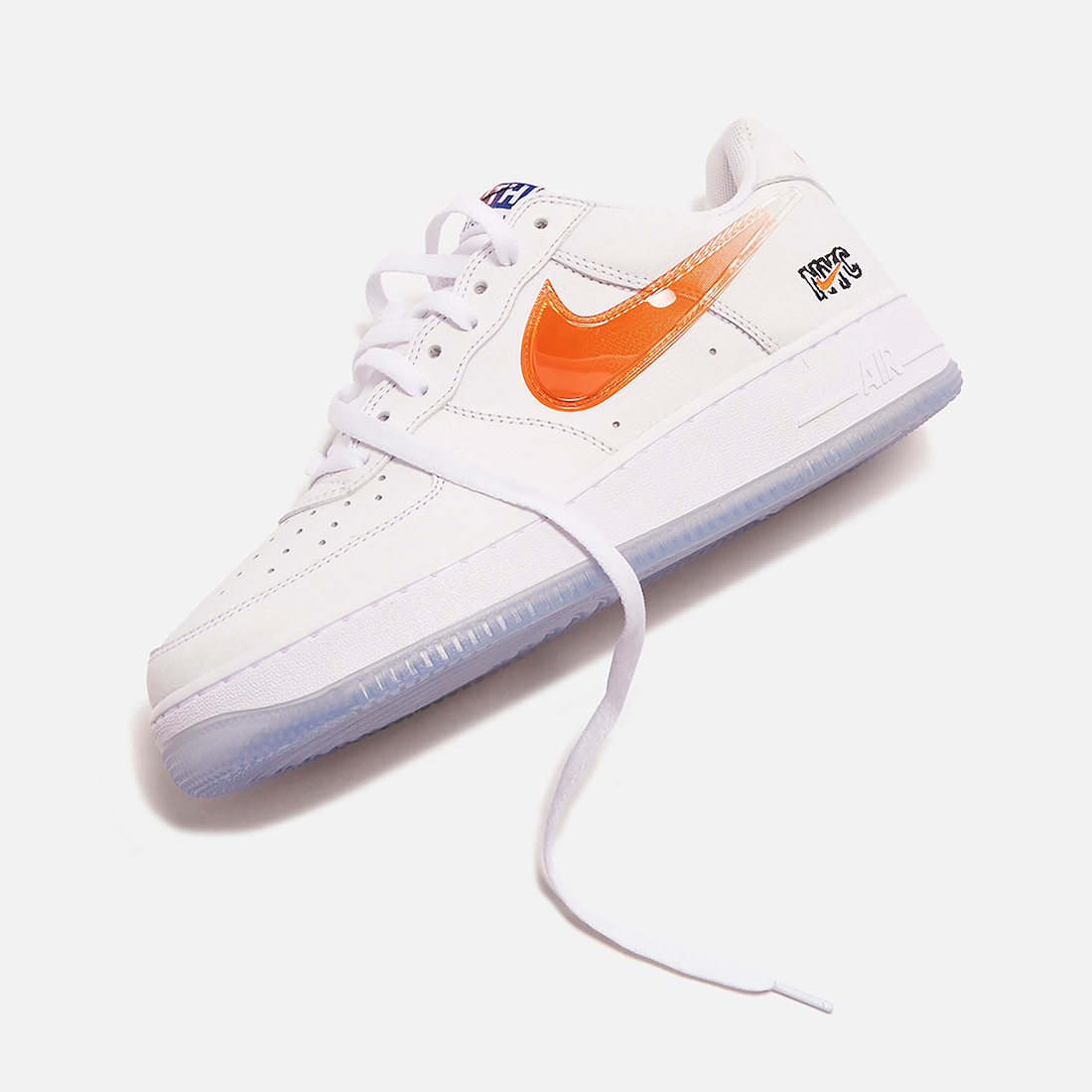KITH × New York Knicks × NIKE のAIR FORCE “NYC Home” が発売