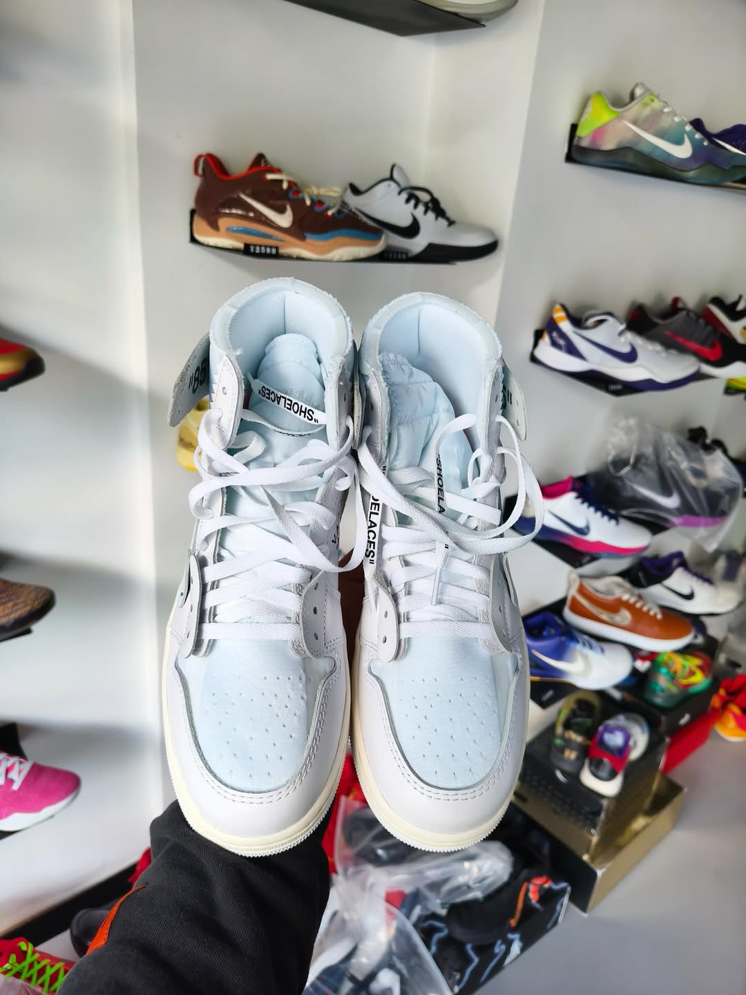 Virgil Abloh Archive × NIKE AIR JORDAN 1 “Alaska” が2026年春に発売予定