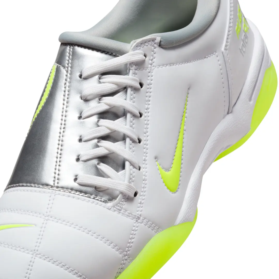 PALACE × NIKE TOTAL 90 "Volt" が2025年後半に発売予定