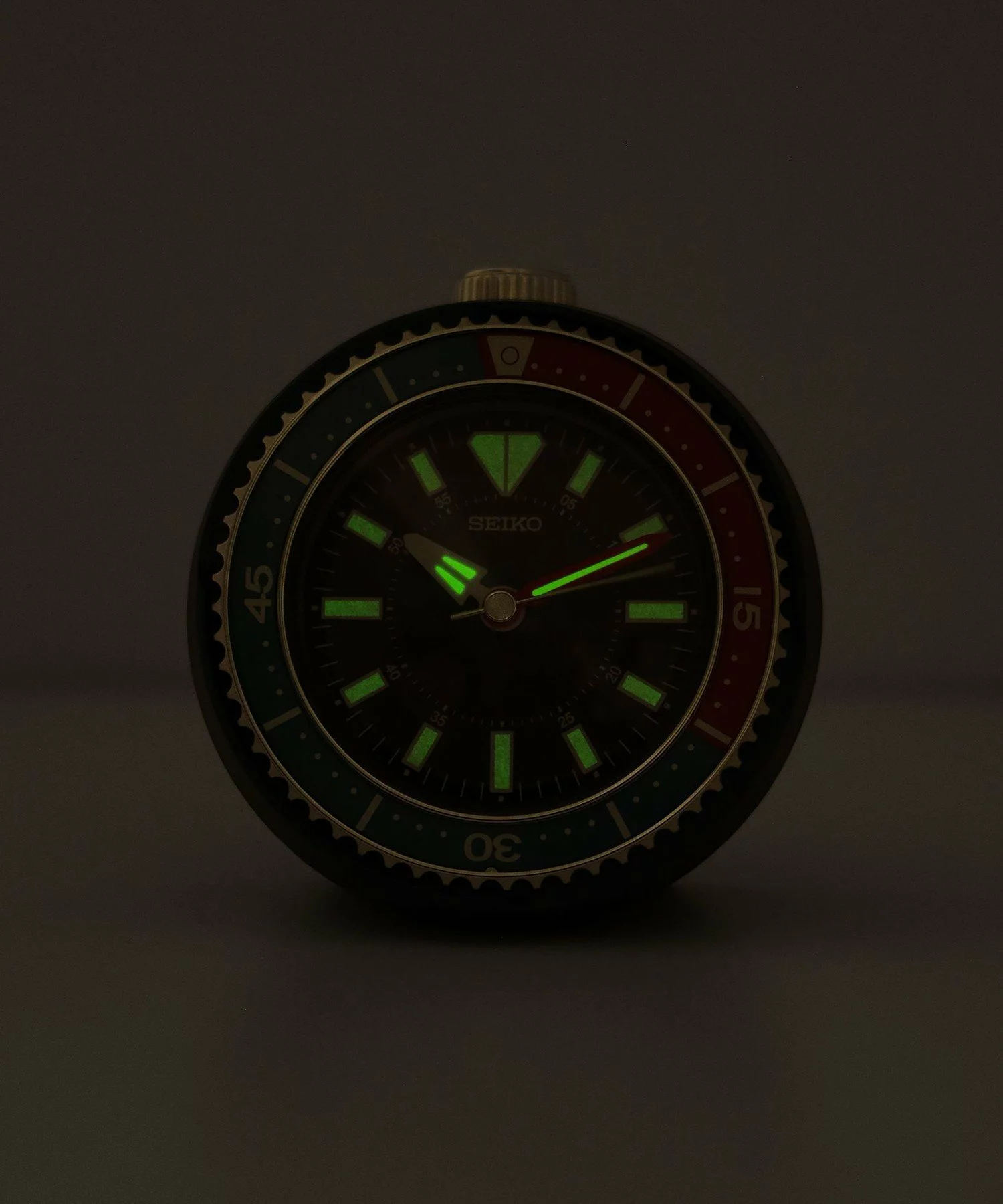SEIKO for bPr BEAMS の 置き時計 TC208 が発売