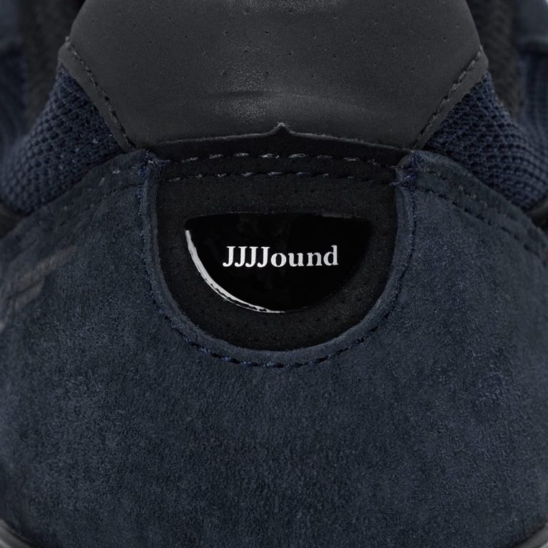 JJJJound × New Balance の 990v4 “Navy” が発売