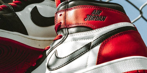 NIKE AIR JORDAN 1 RETRO HIGH OG “Black Toe Reimagined” が発売