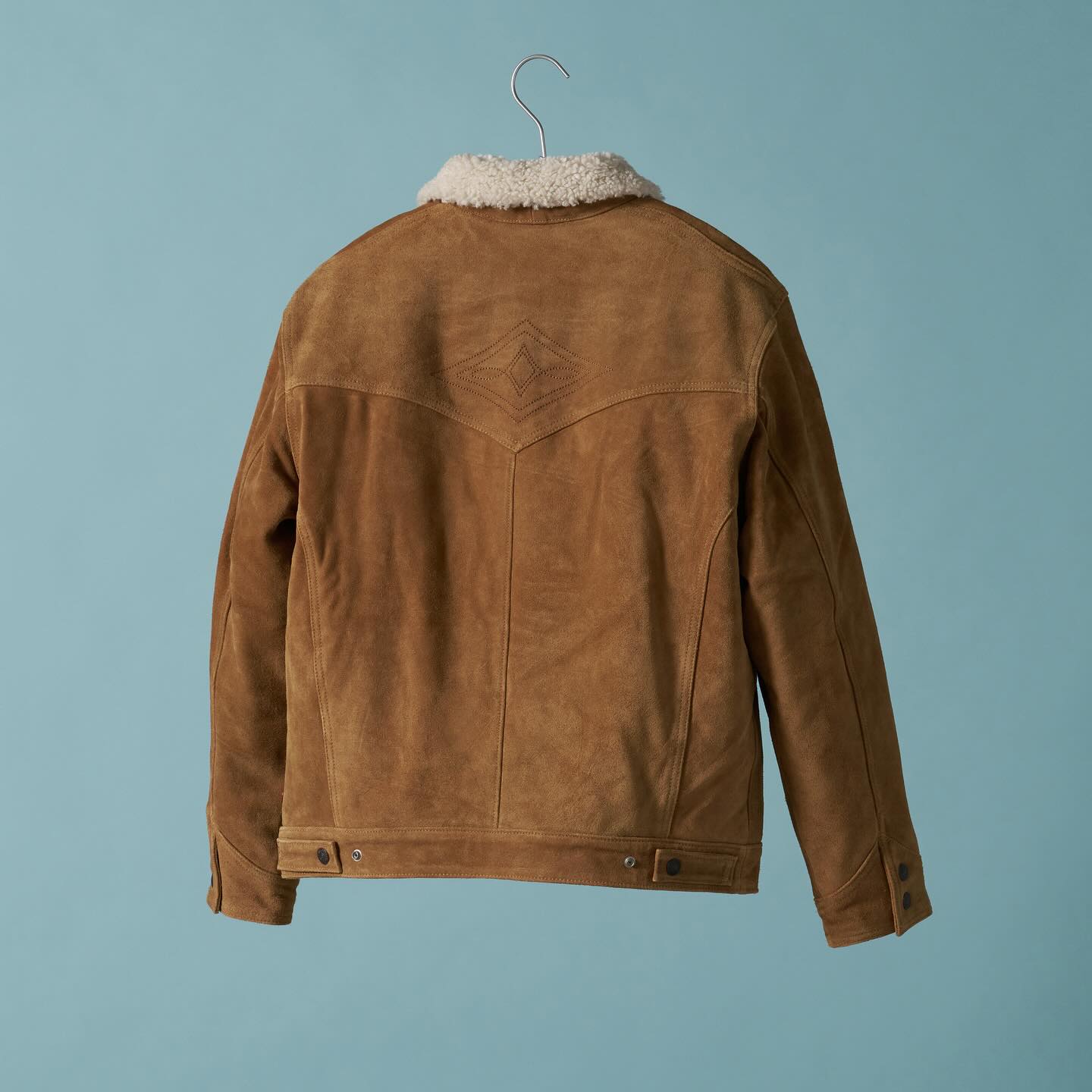 Levi's® “Leather Collection” が10月17日(金)発売