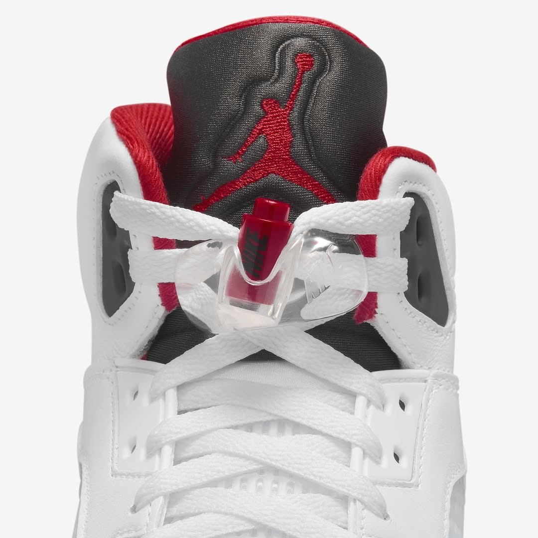 NIKE AIR JORDAN 5 RETRO OG “Fire Red” が発売