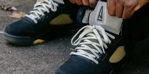 A Ma Maniére × NIKE の AIR JORDAN 5 RETRO SP “Dusk” が発売