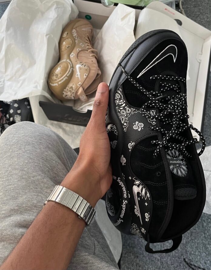 Supreme × NIKE の AIR ZOOM FLIGHT 95 SP “Black/White” が発売