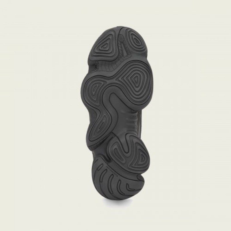 YEEZY 500 “Utility Black” が発売