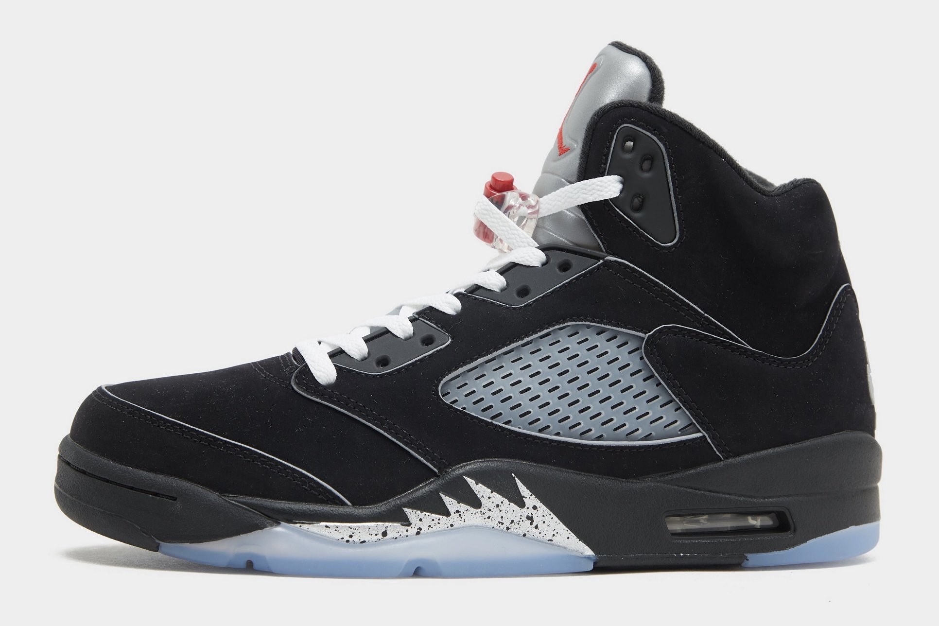 NIKE AIR JORDAN 5 RETRO OG “Black Metallic Reimagined” が発売