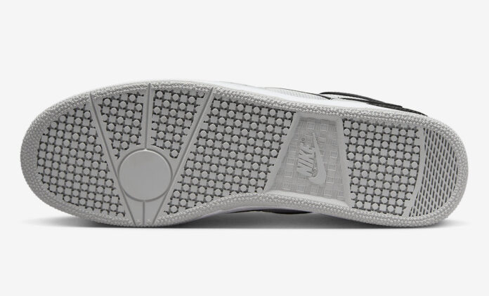 Travis Scott × NIKE MAC ATTACK “Light Smoke Grey” が発売