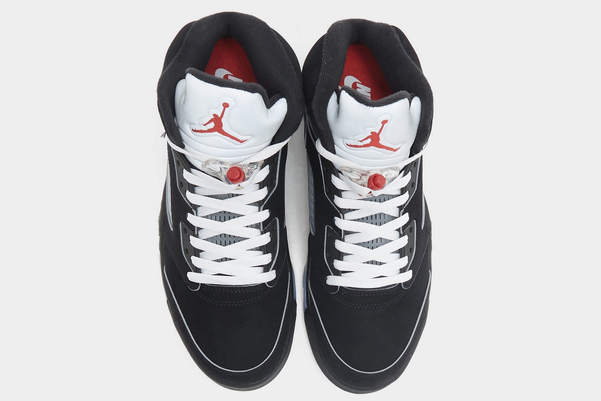 NIKE AIR JORDAN 5 RETRO OG “Black Metallic Reimagined” が発売