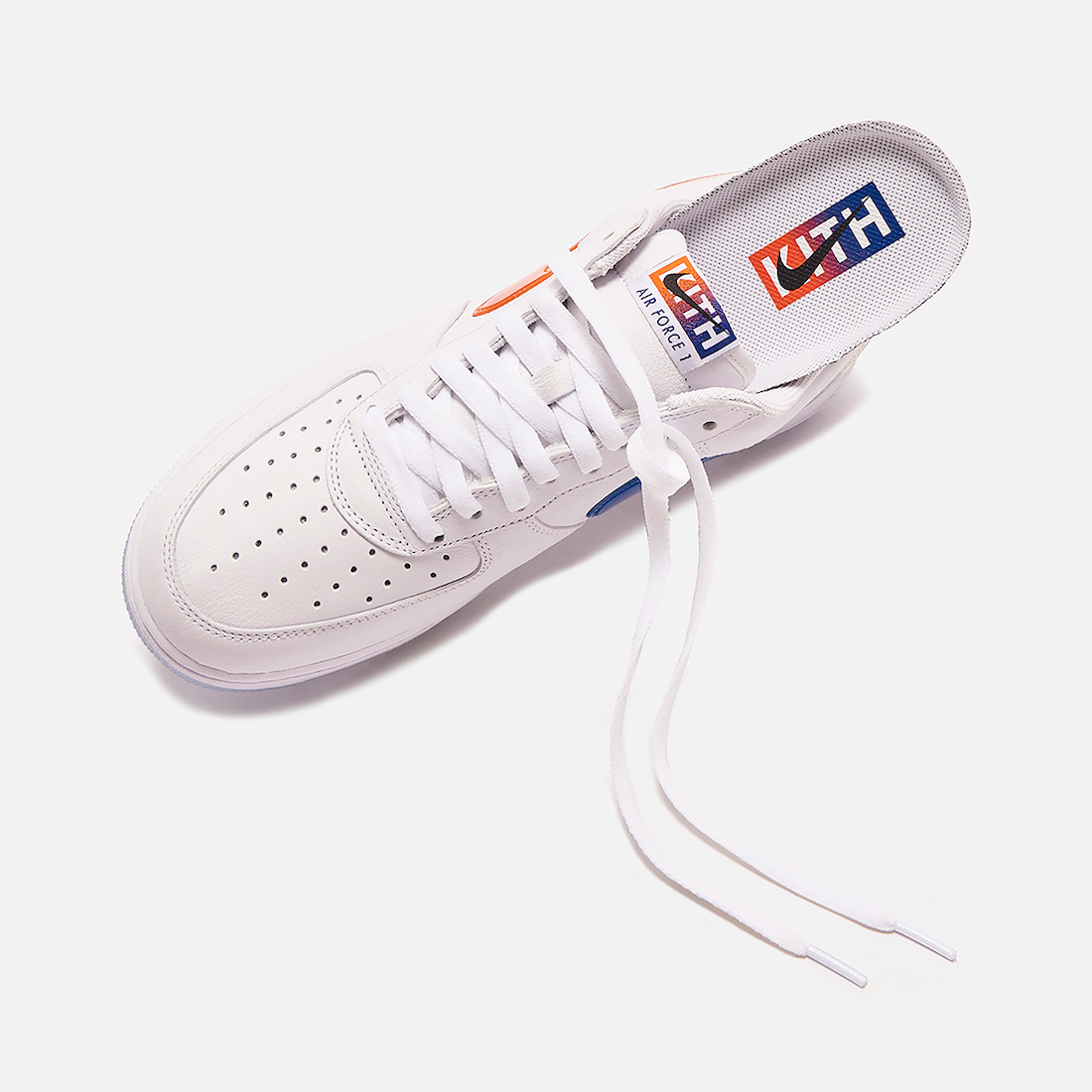 KITH × New York Knicks × NIKE のAIR FORCE “NYC Home” が発売
