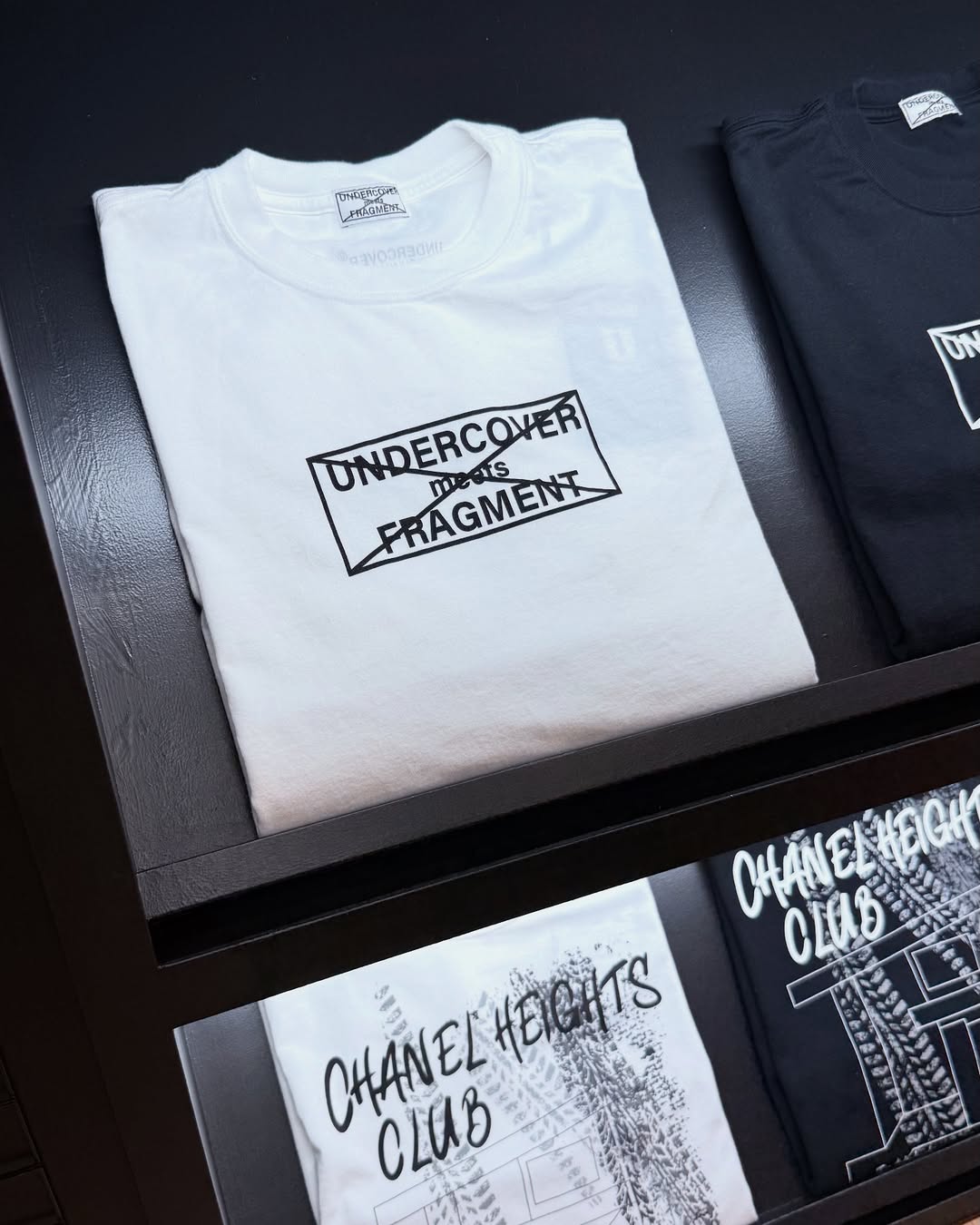 fragment design × UNDERCOVER “The KIOSK.” が11月上旬に発売予定