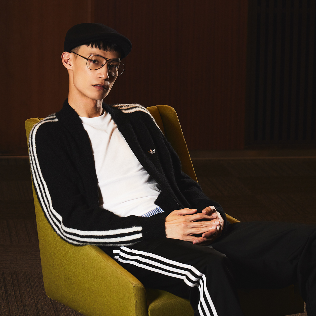 adidas Originals から Knit Track Top が発売