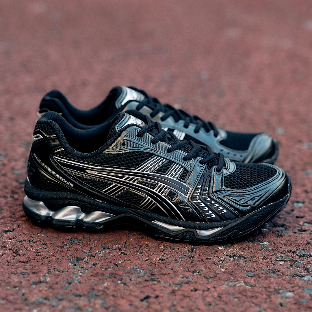 ASICS GEL-KAYANO 14 “Black/Pure Silver”、“White/Pure Gold” が11月6日(木)再販