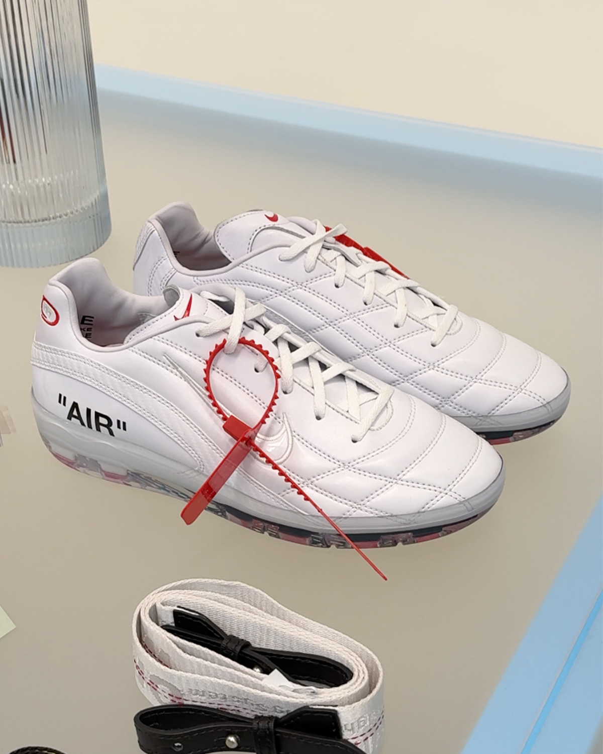 Off-White™ × NIKE CRYO SHOT “Virgil Abloh Archives” が2026年発売予定