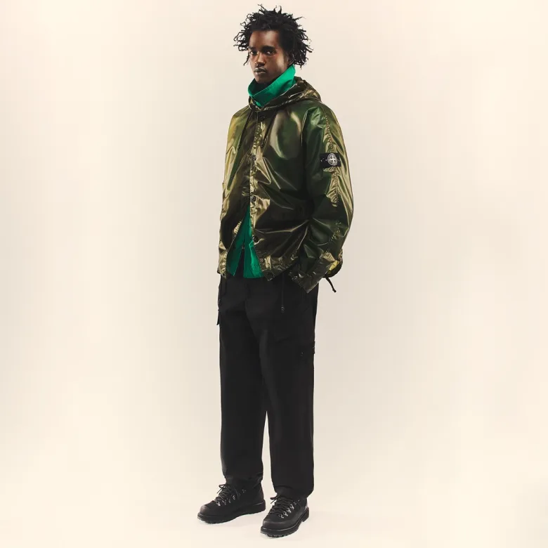 END. が Stone Island のエクスクルーシブアイテムを11月21日(金)に発売