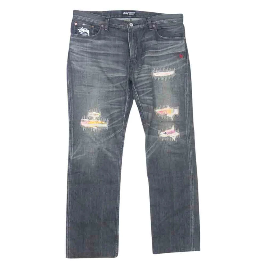 Stüssy × Levi’s® の SS502 Regular Fit Straight が発売
