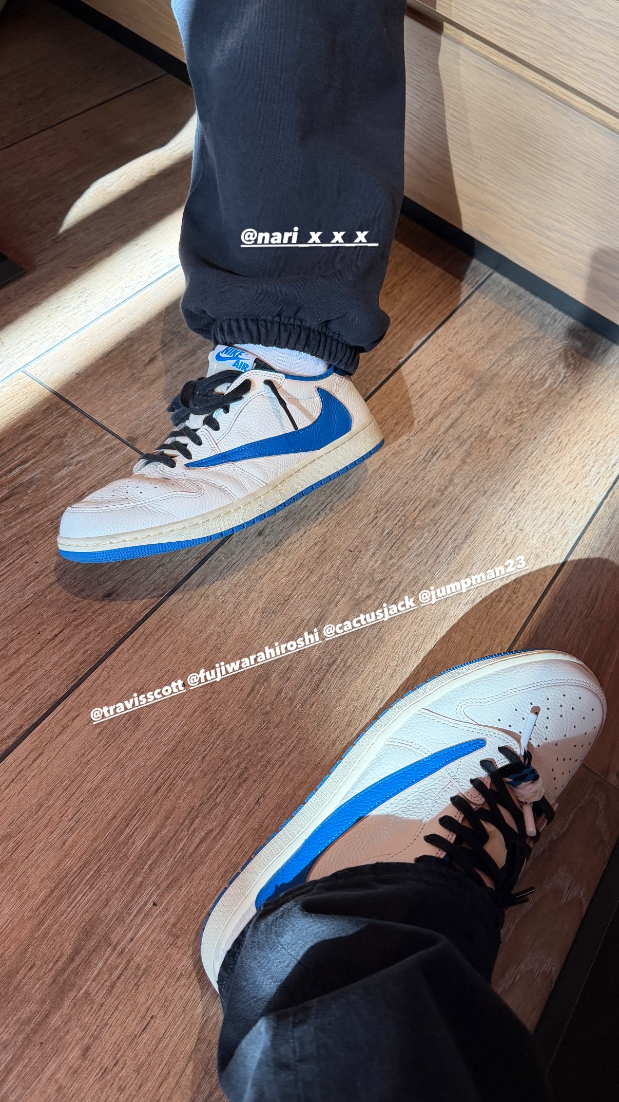 Travis Scott × fragment design × NIKE AIR JORDAN 1 LOW “Sail/Military Blue” が$200で今週公式オンラインで発売予定