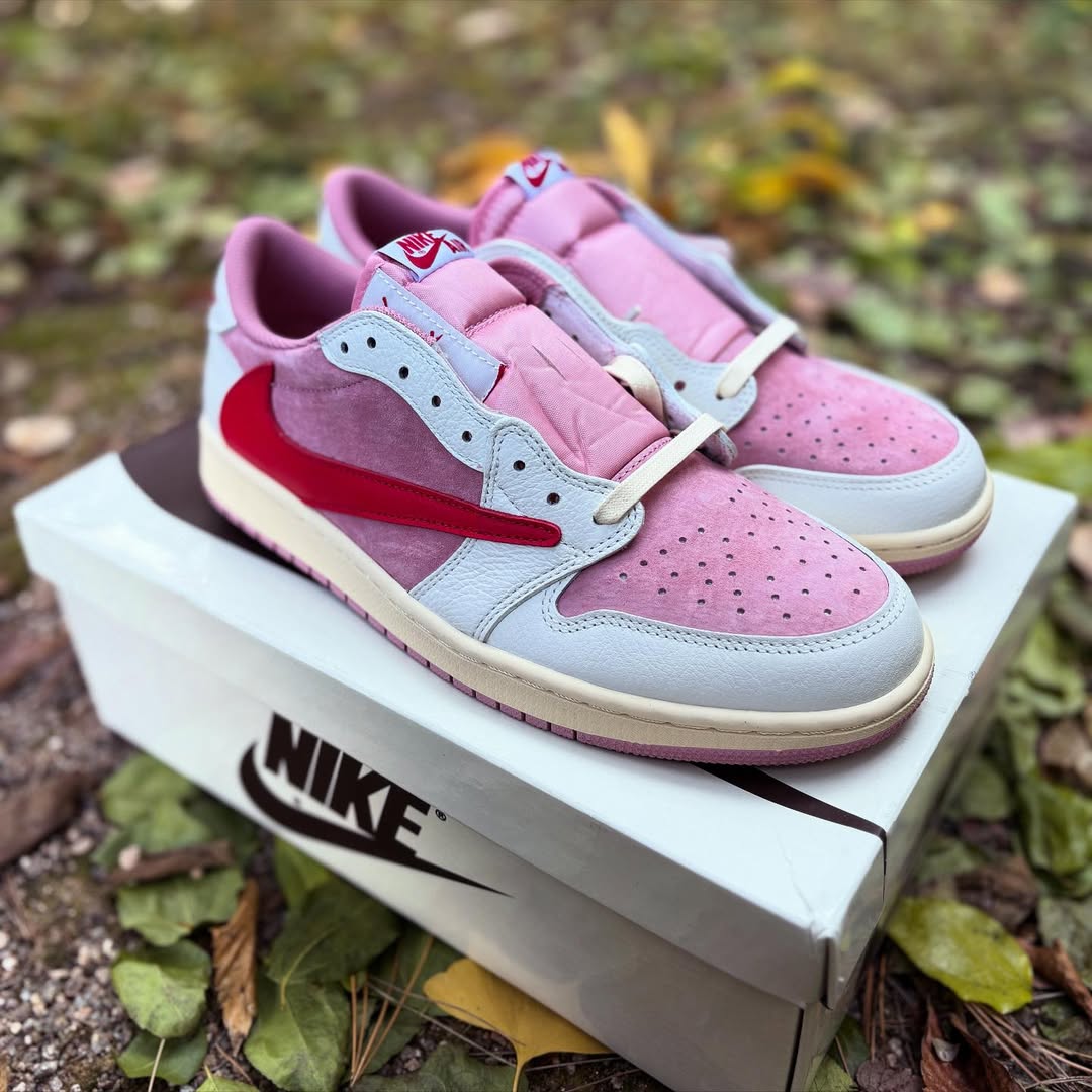 Travis Scott × NIKE AIR JORDAN 1 LOW “Sail Shy Pink” が2026年夏に発売予定