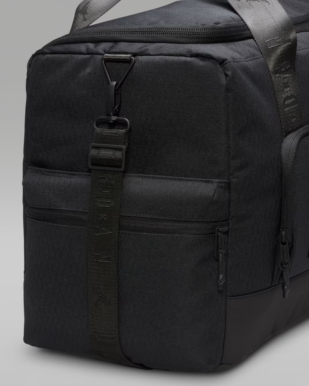 JORDAN BRAND『Collectors Duffel』の国内WEB抽選が開催