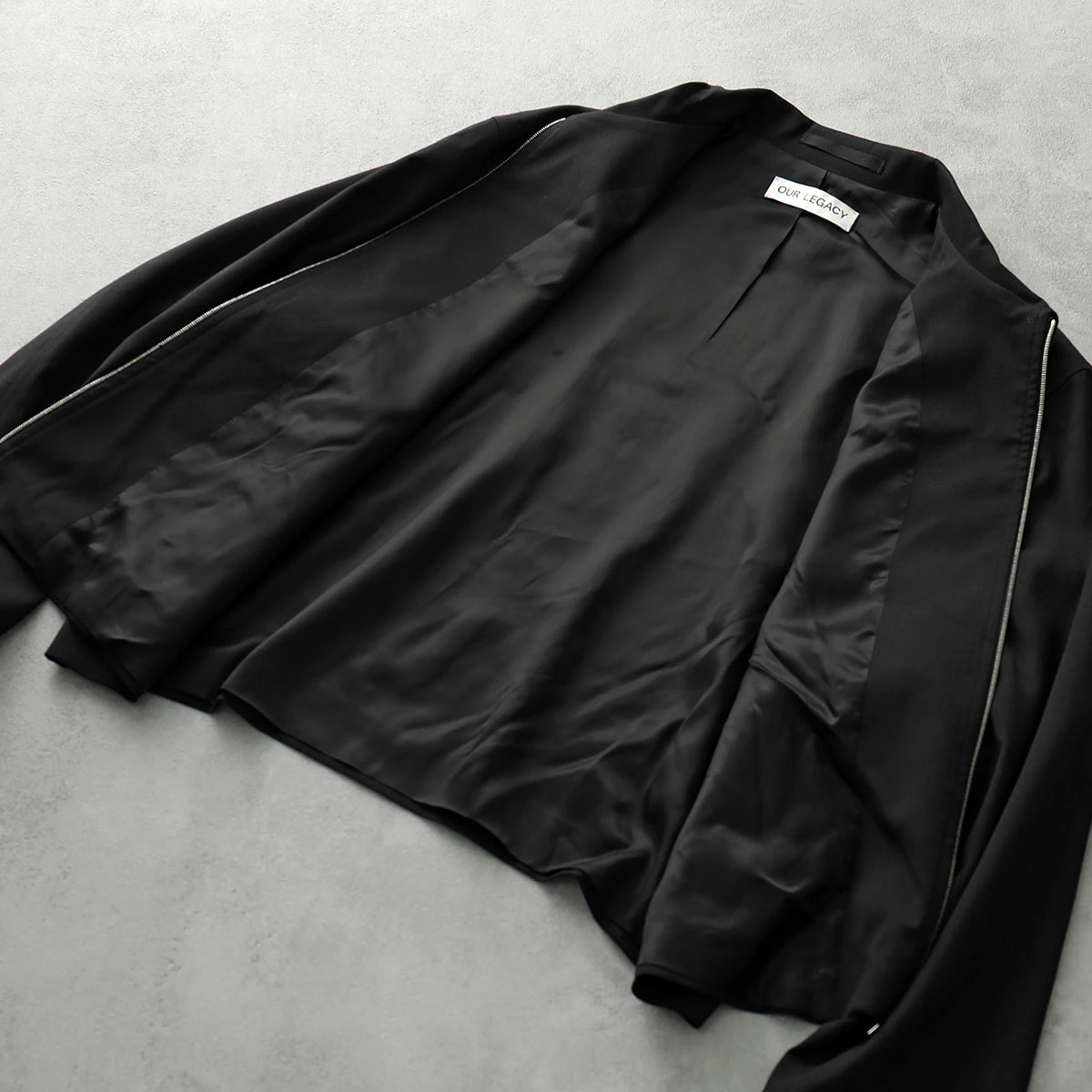 OUR LEGACY の Mini Jacket FW25 がSALE価格で発売