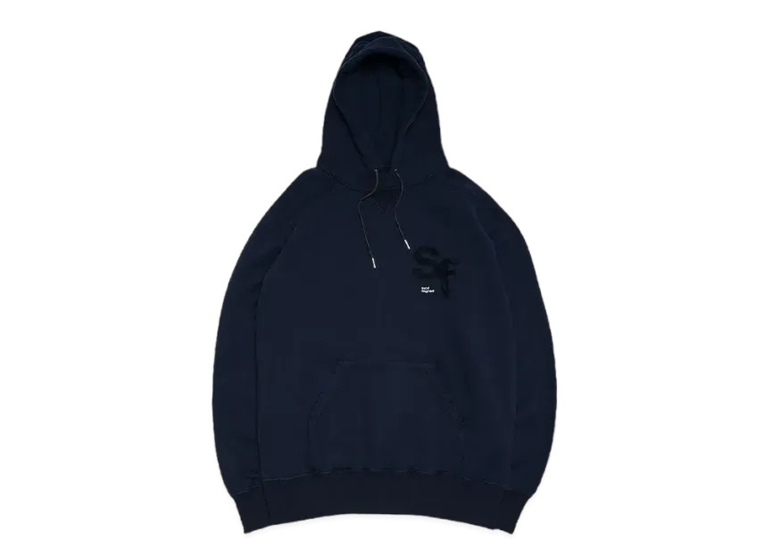 fragment design × sacai の Pullover Hoodie が発売