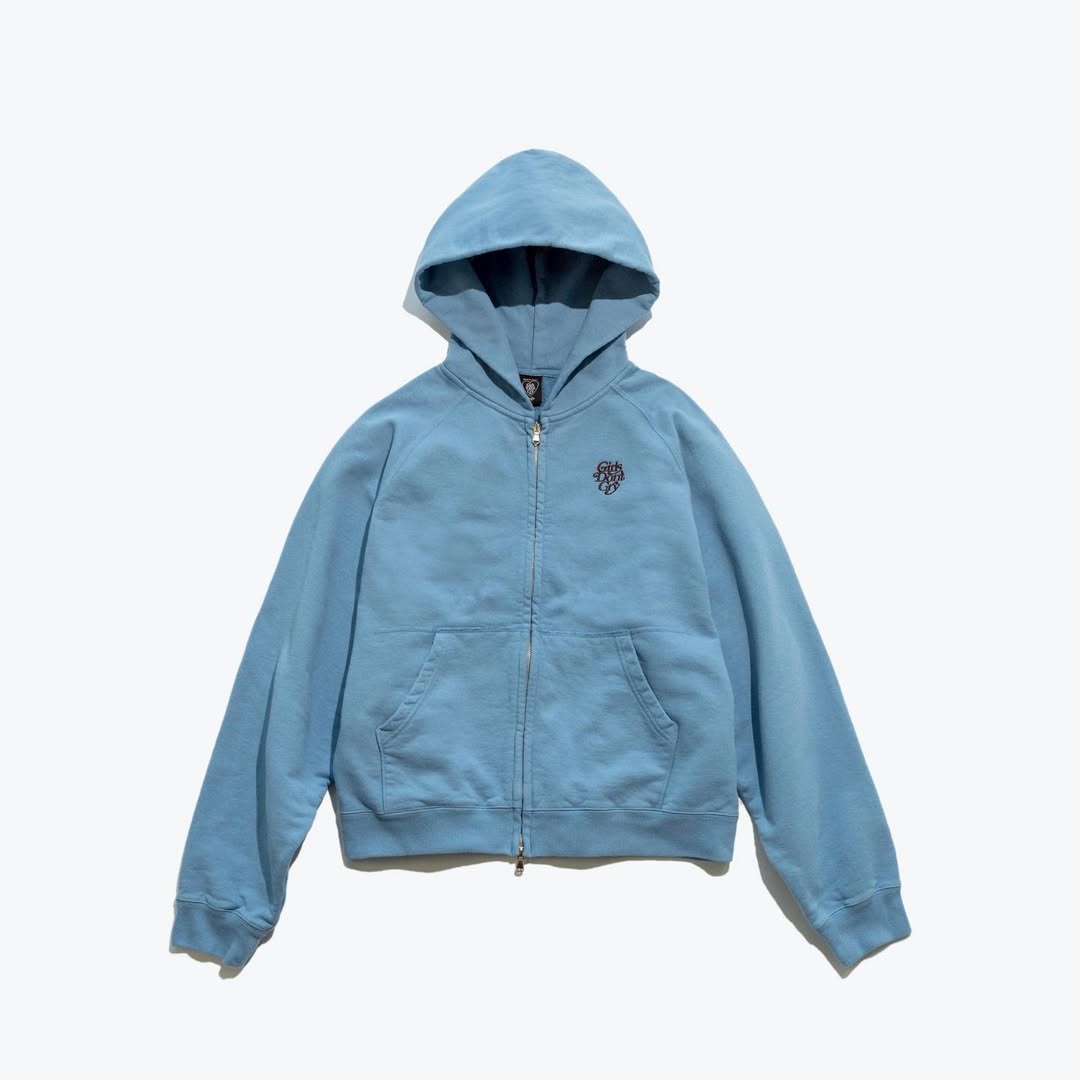 Girls Don’t Cry × PHINGERIN、Visty が11月29日(土)より発売予定