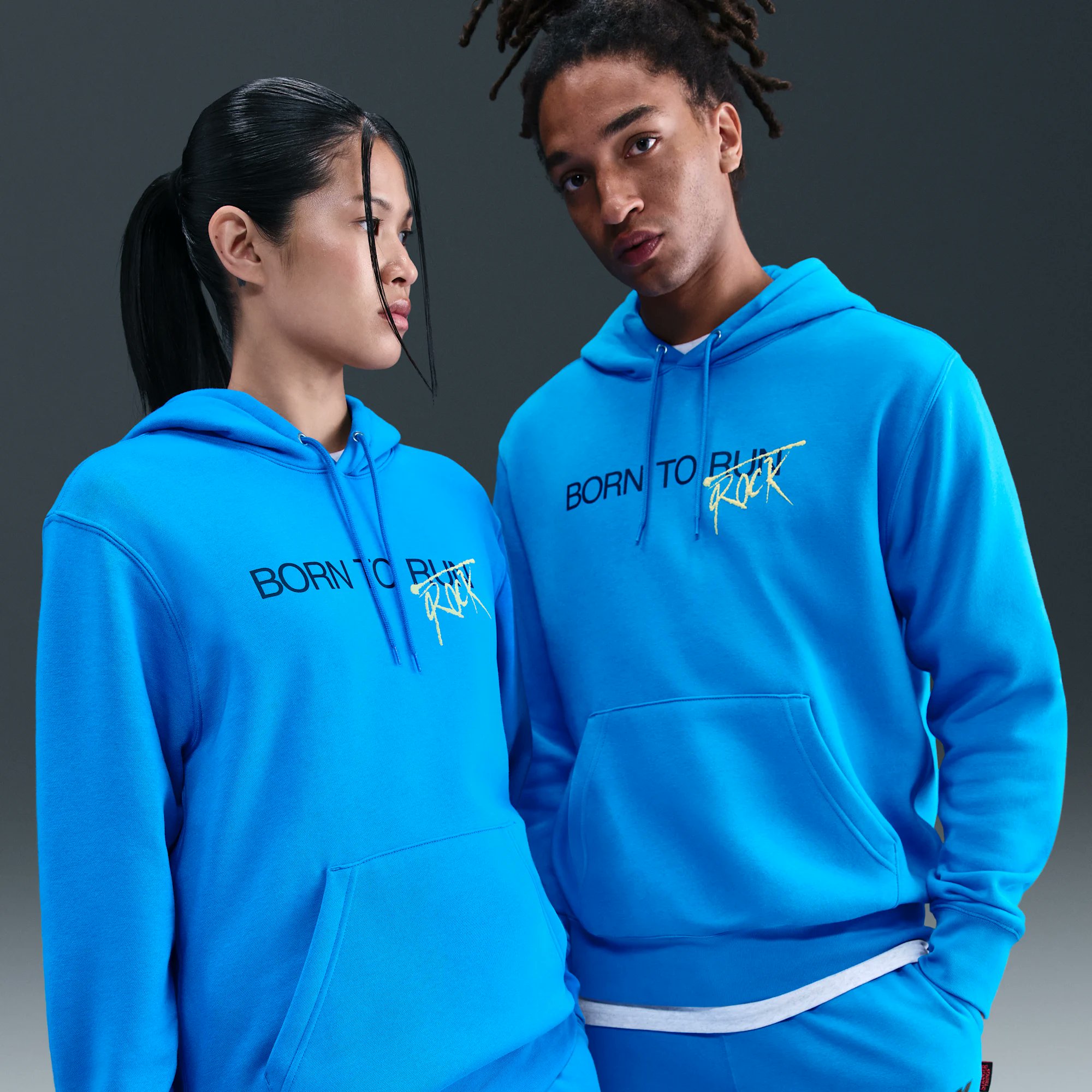 Stranger Things × NIKE の最新コラボアパレルが公開