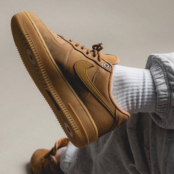 NIKE AIR FORCE 1 ’07 WB "Flax/Wheat" が発売