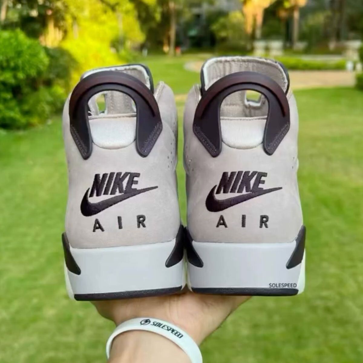 A Ma Maniére × NIKE AIR JORDAN 6 が12月5日(金)に発売予定