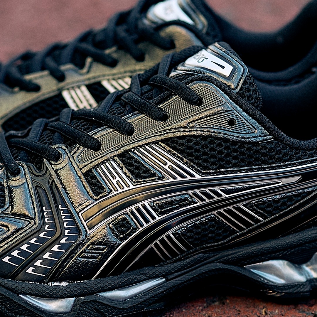 ASICS GEL-KAYANO 14 “Black/Pure Silver”、“White/Pure Gold” が11月6日(木)再販