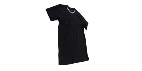 Chrome Hearts の Short Sleeve Pocket Crew がシークレットで発売