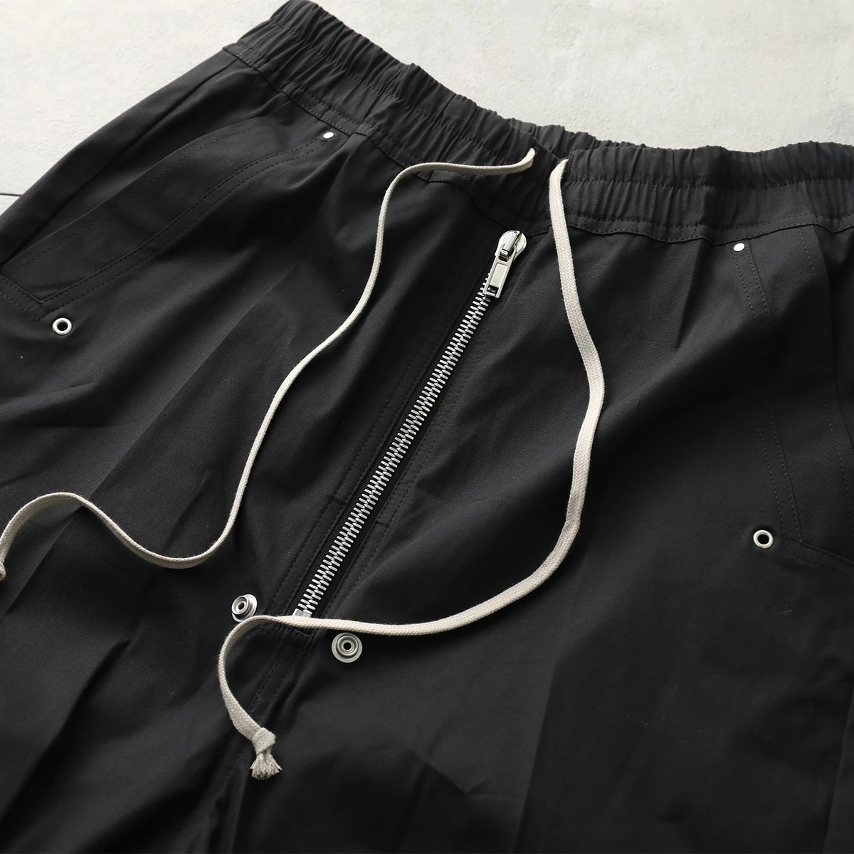 Rick Owens の Bela Pants FW25 が特別価格で発売