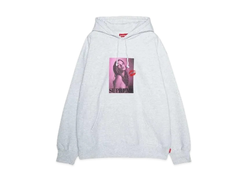 Supreme × Kate Moss の Hooded Sweatshirt が発売