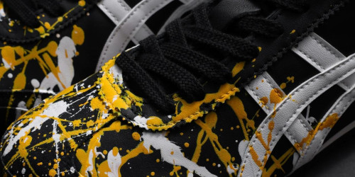 COMME des GARÇONS × Onitsuka Tiger の2025年ホリデーコレクションが12月1日(月)発売予定