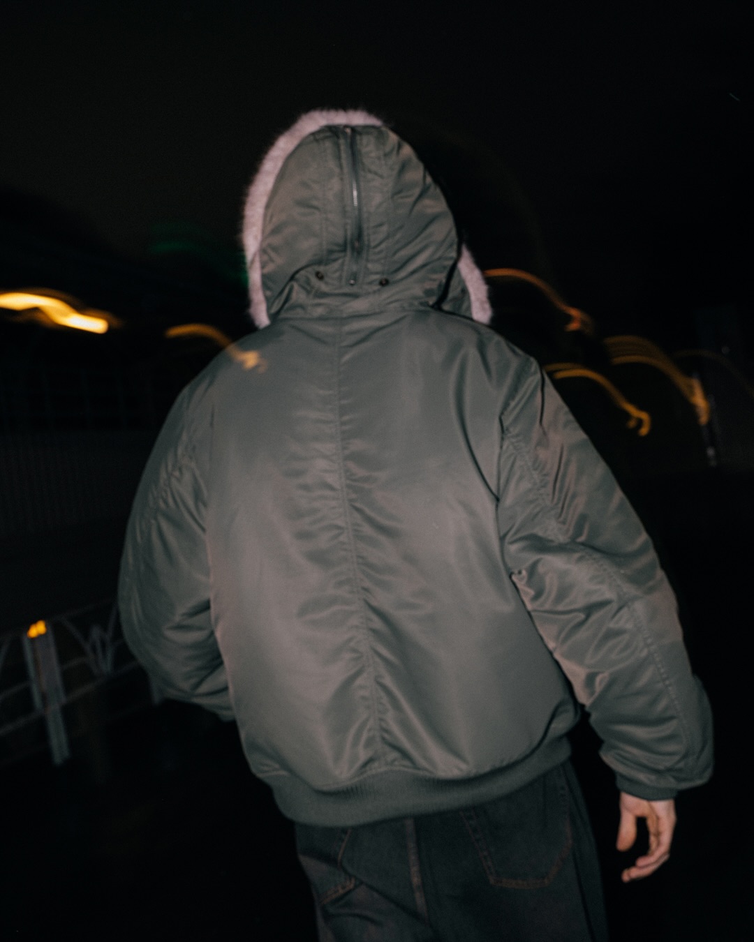 BEAMS × WILD THINGS の N-2B Jacket が11月8日(土)発売